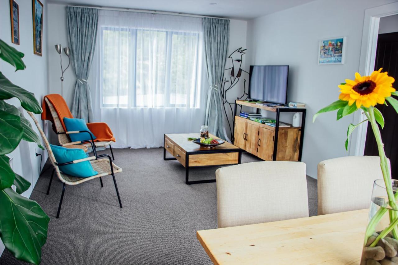 Luxury Stay, Alpaca Farm Paraparaumu Buitenkant foto
