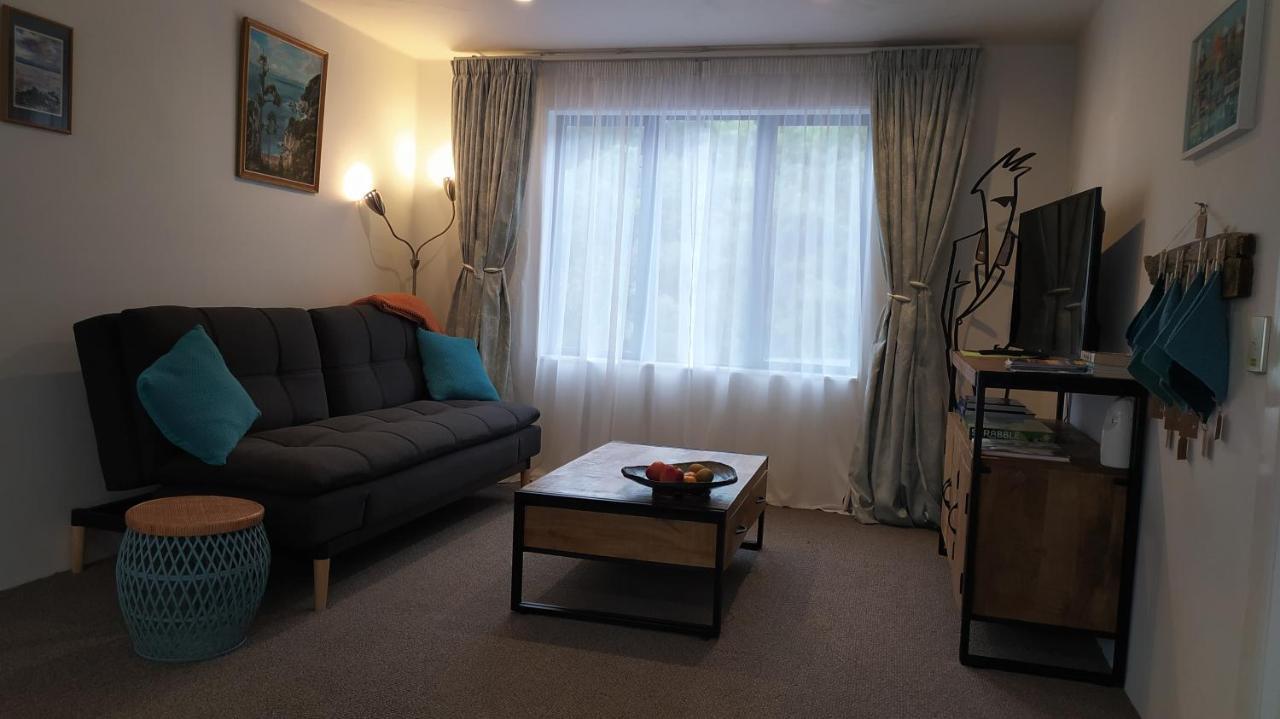 Luxury Stay, Alpaca Farm Paraparaumu Buitenkant foto