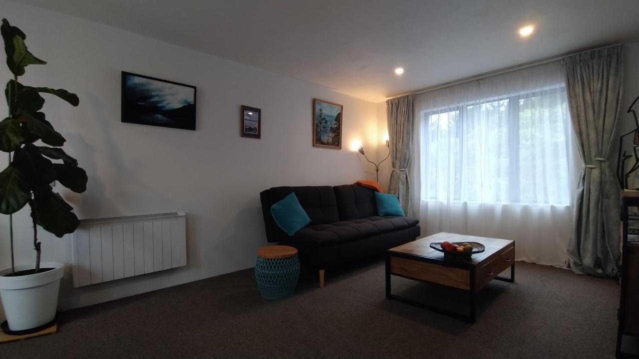 Luxury Stay, Alpaca Farm Paraparaumu Buitenkant foto